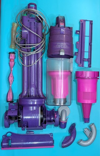 Dyson dc04 limited - dyson,